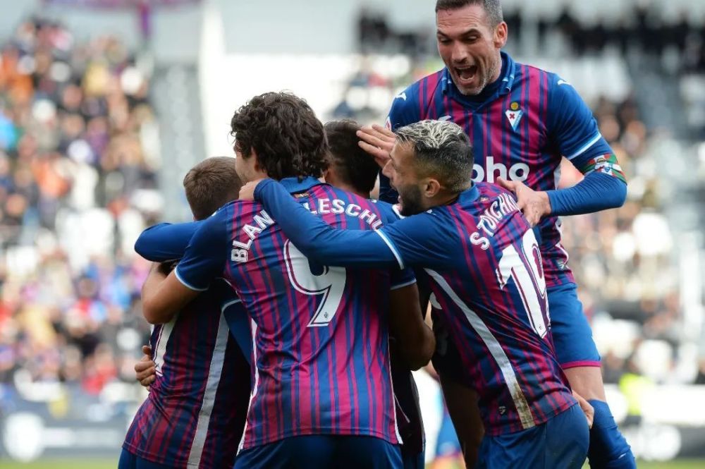 这使得德国 这使得德国